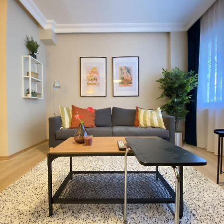 Chic Flat Near Shopping Malls In Sisli Apartment Istanbul Exterior photo