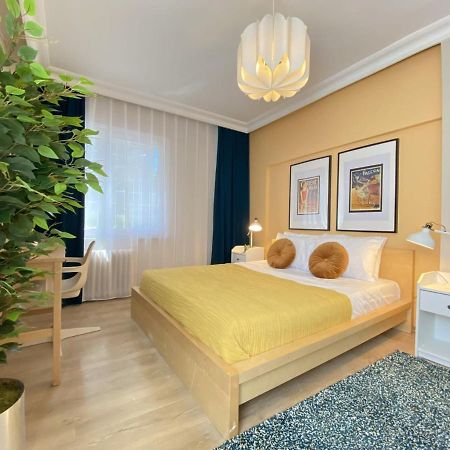 Chic Flat Near Shopping Malls In Sisli Apartment Istanbul Exterior photo