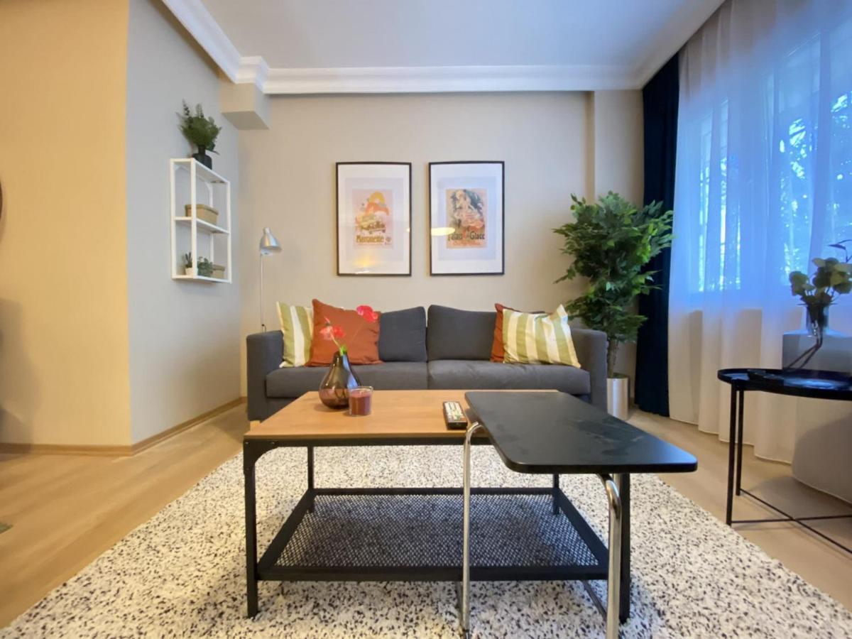 Chic Flat Near Shopping Malls In Sisli Apartment Istanbul Exterior photo
